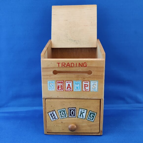 Vintage 1950s Wood Trading Stamps & Book Saver Box w/Flip Top - Picture 2 of 11